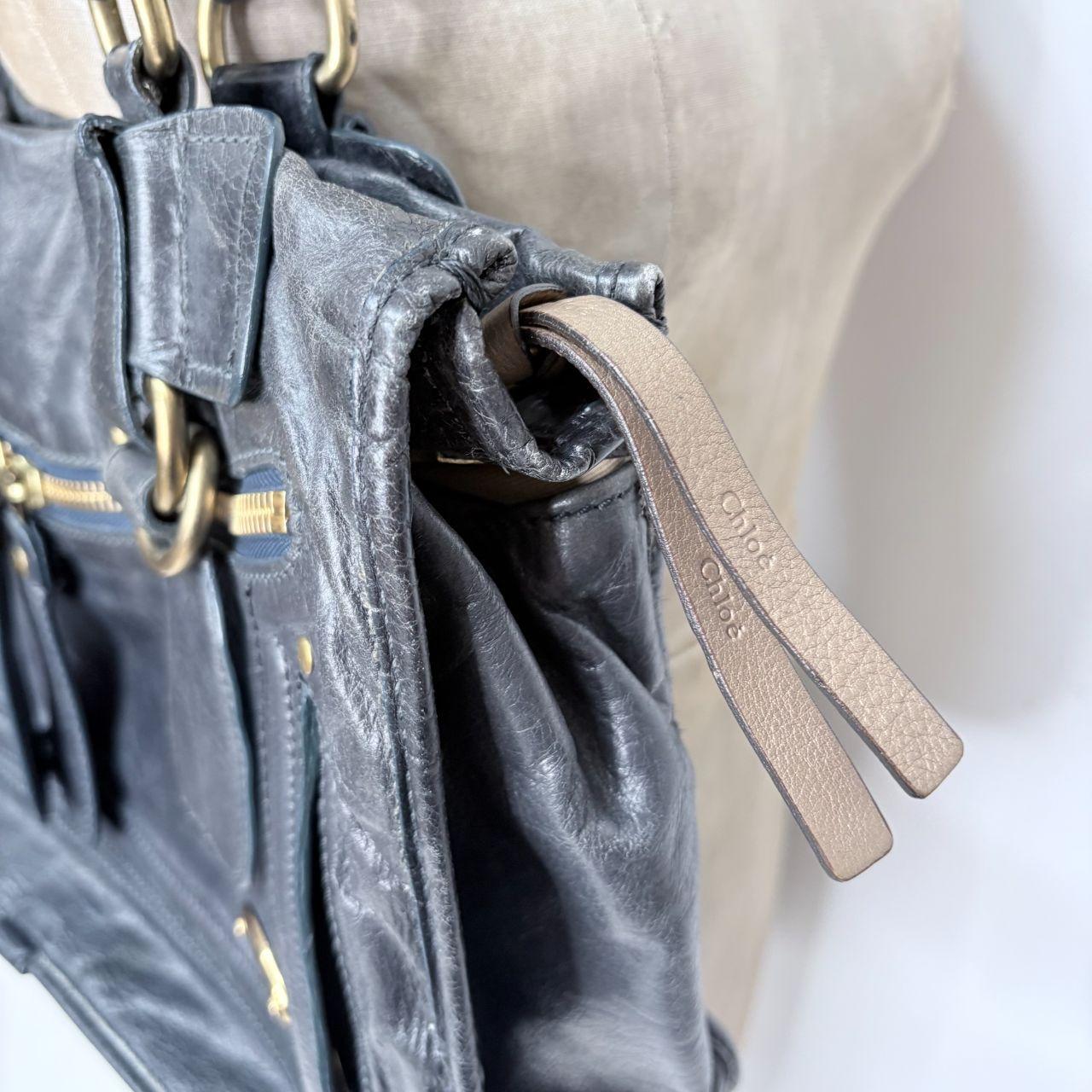 Chloé leather bay bag in navy