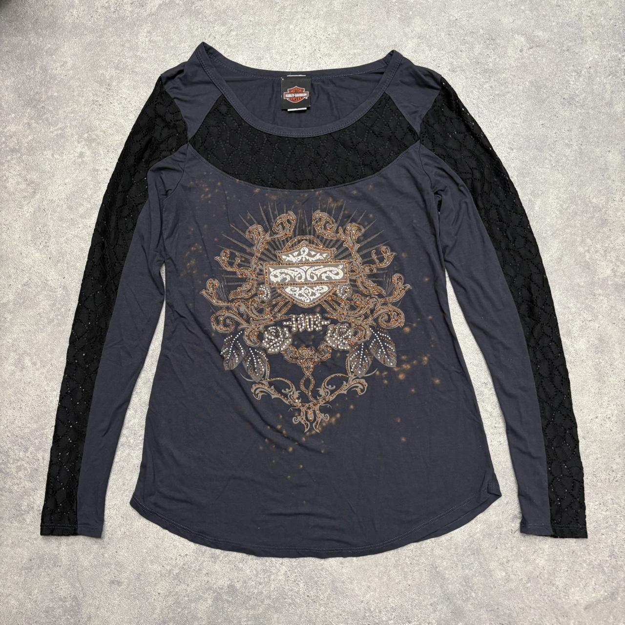 Slouchy graphic lace top