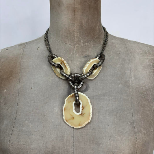 Chunky metal resin necklace