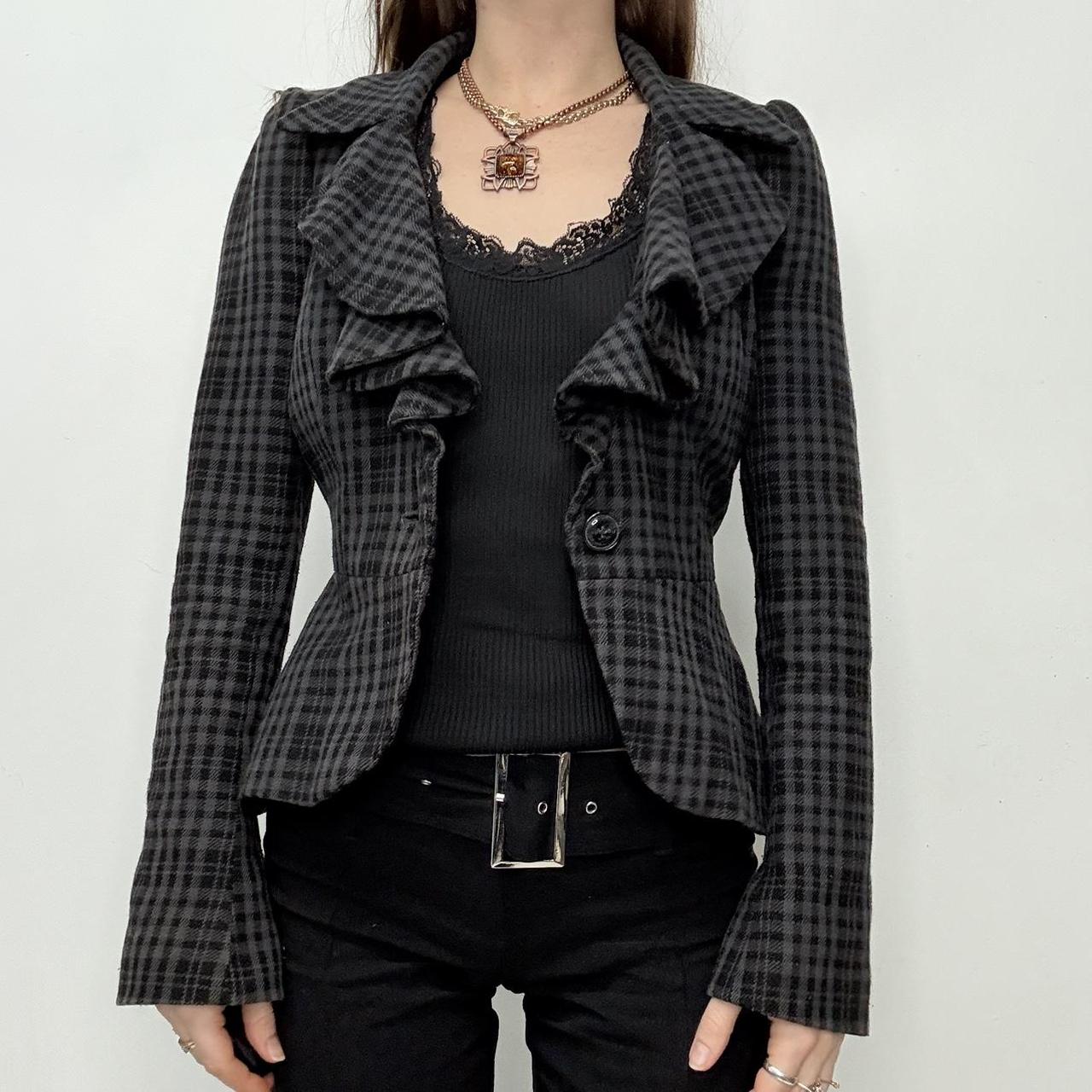 Checked fitted gothic ruffle jacket