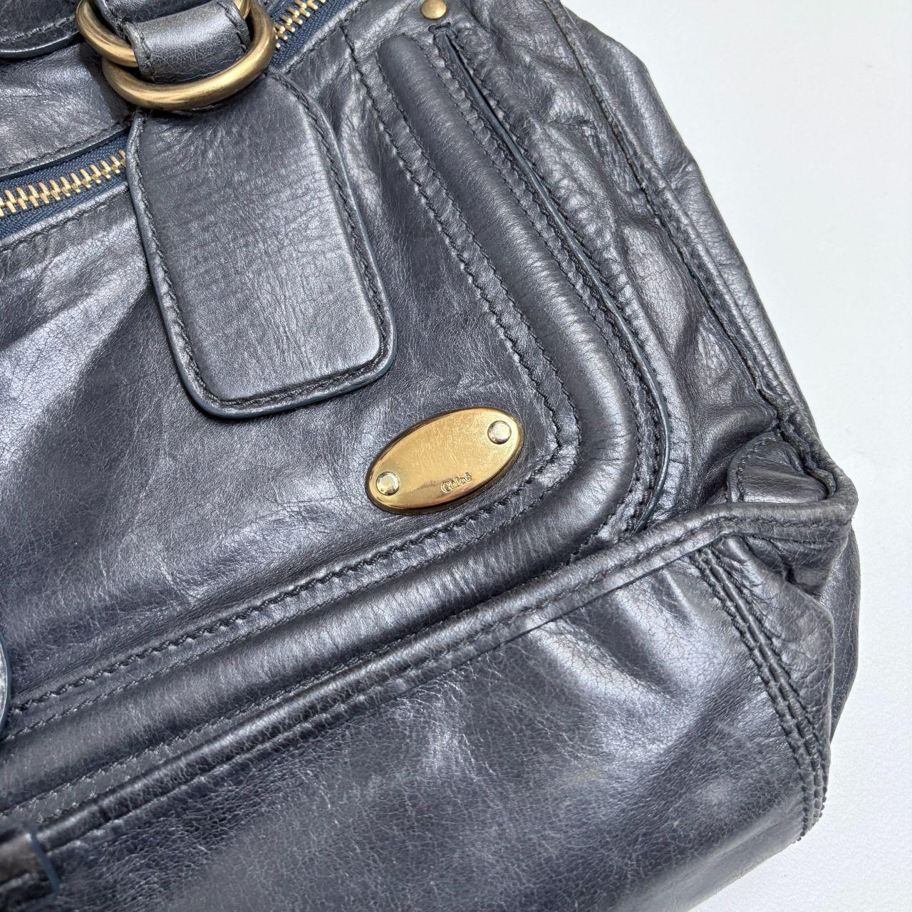 Chloé leather bay bag in navy