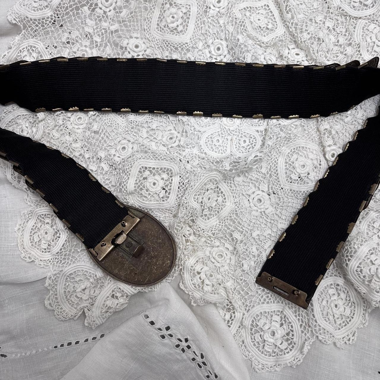 Engraved chain metal belt