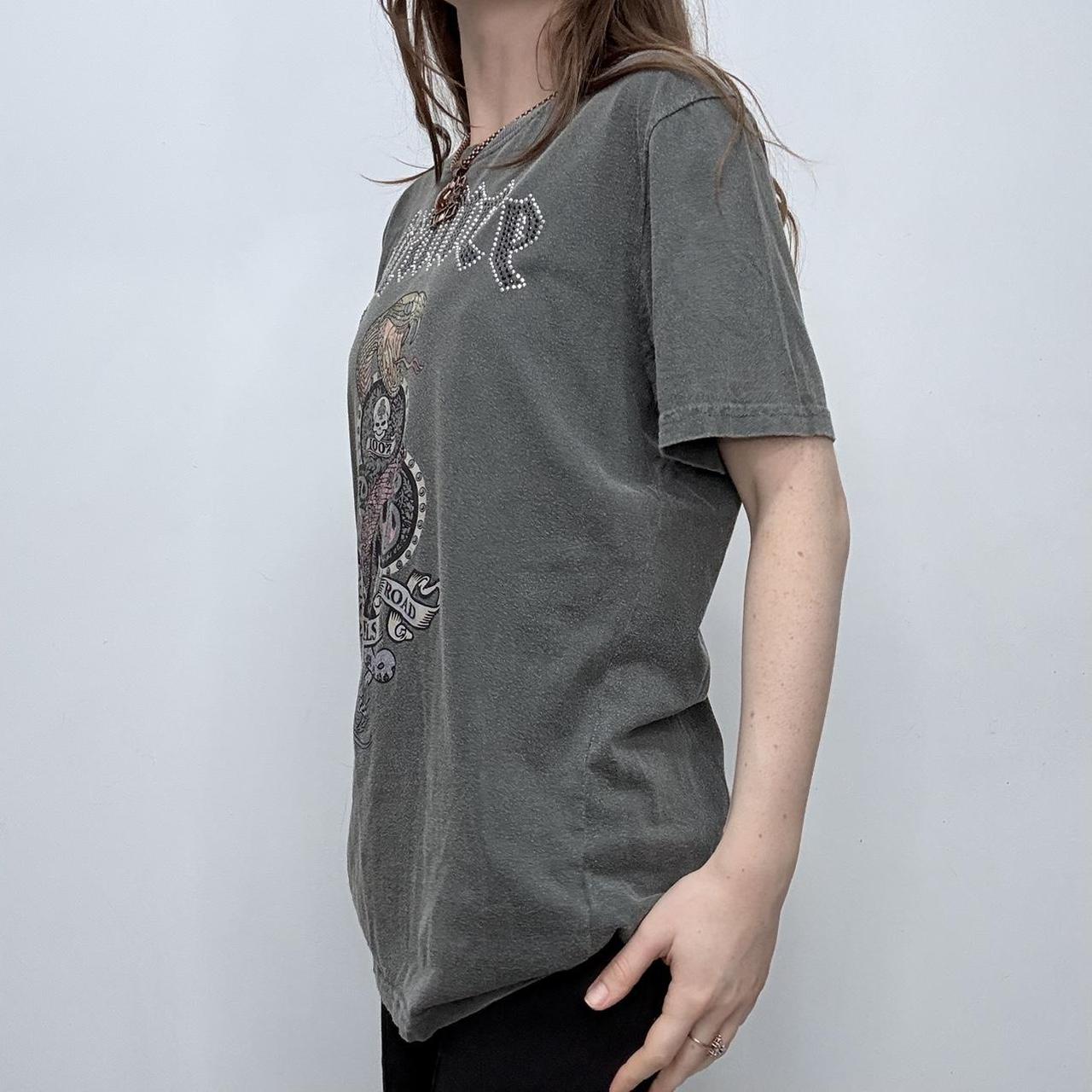 Distressed graphic grunge t-shirt