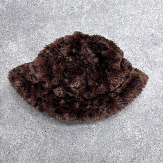 Leopard print fluffy bucket hat