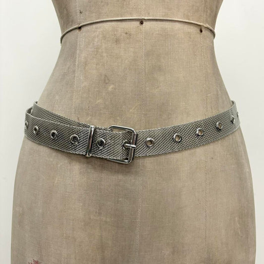 Silver chain metal belt