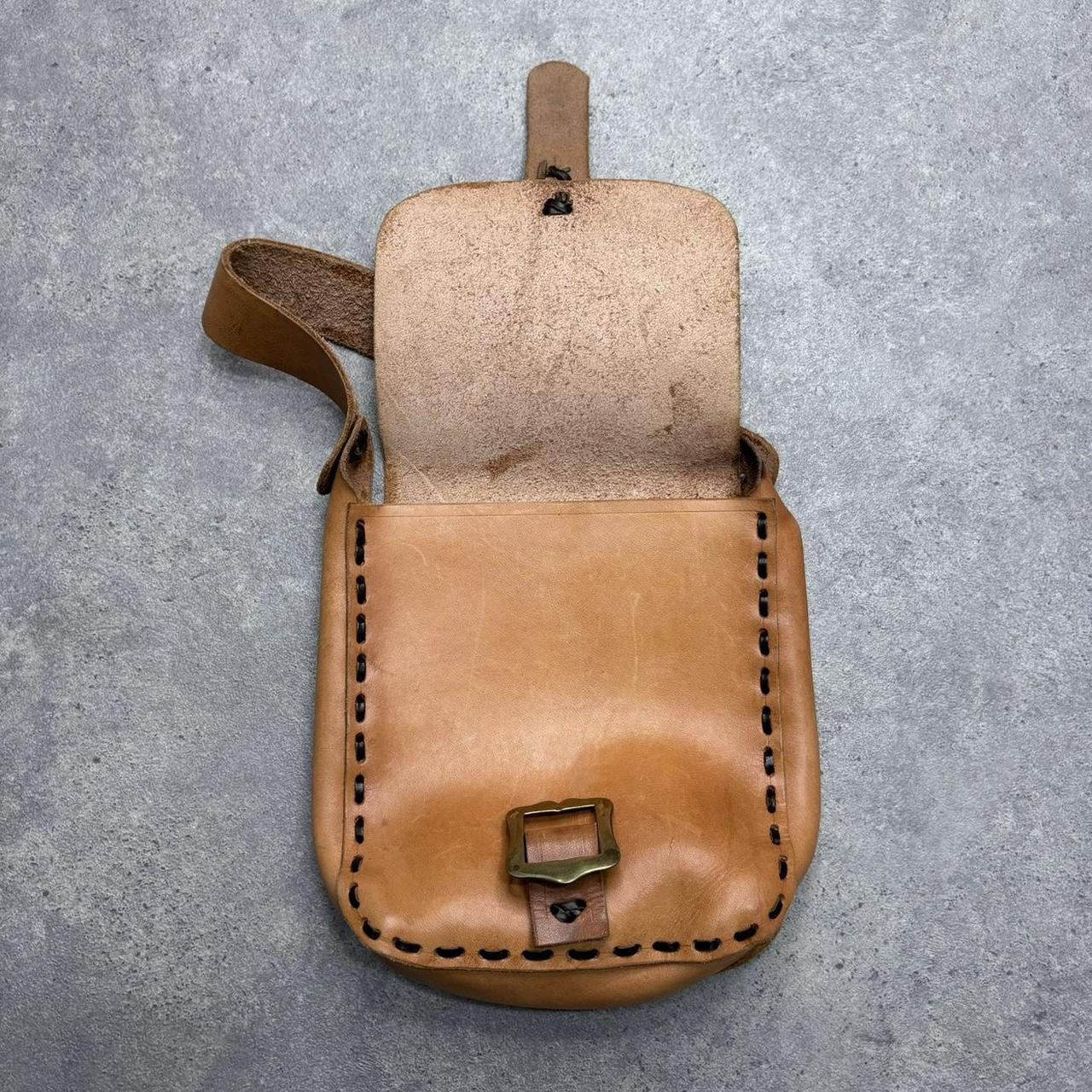 Tanned satchel leather shoulder bag