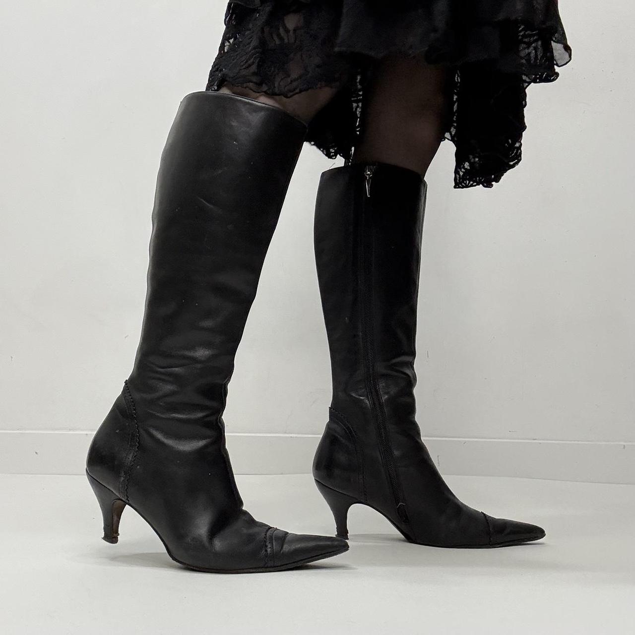 Black kitten heel boots