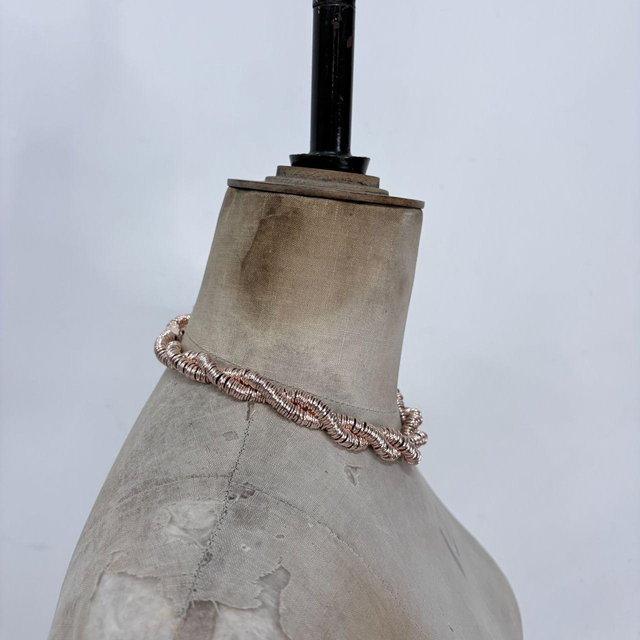 Rose gold twist minimalist necklace