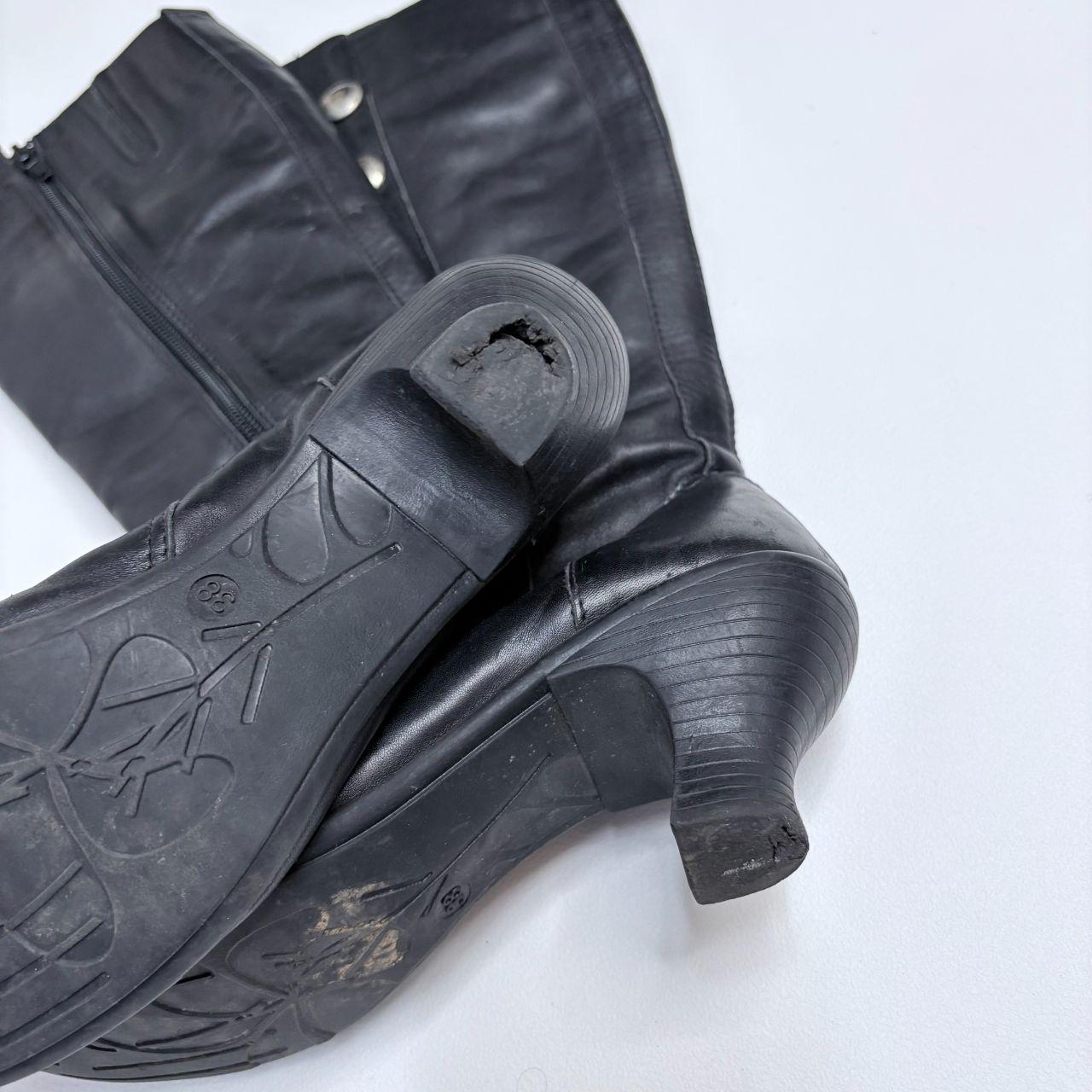 Black studded eyelet black boots