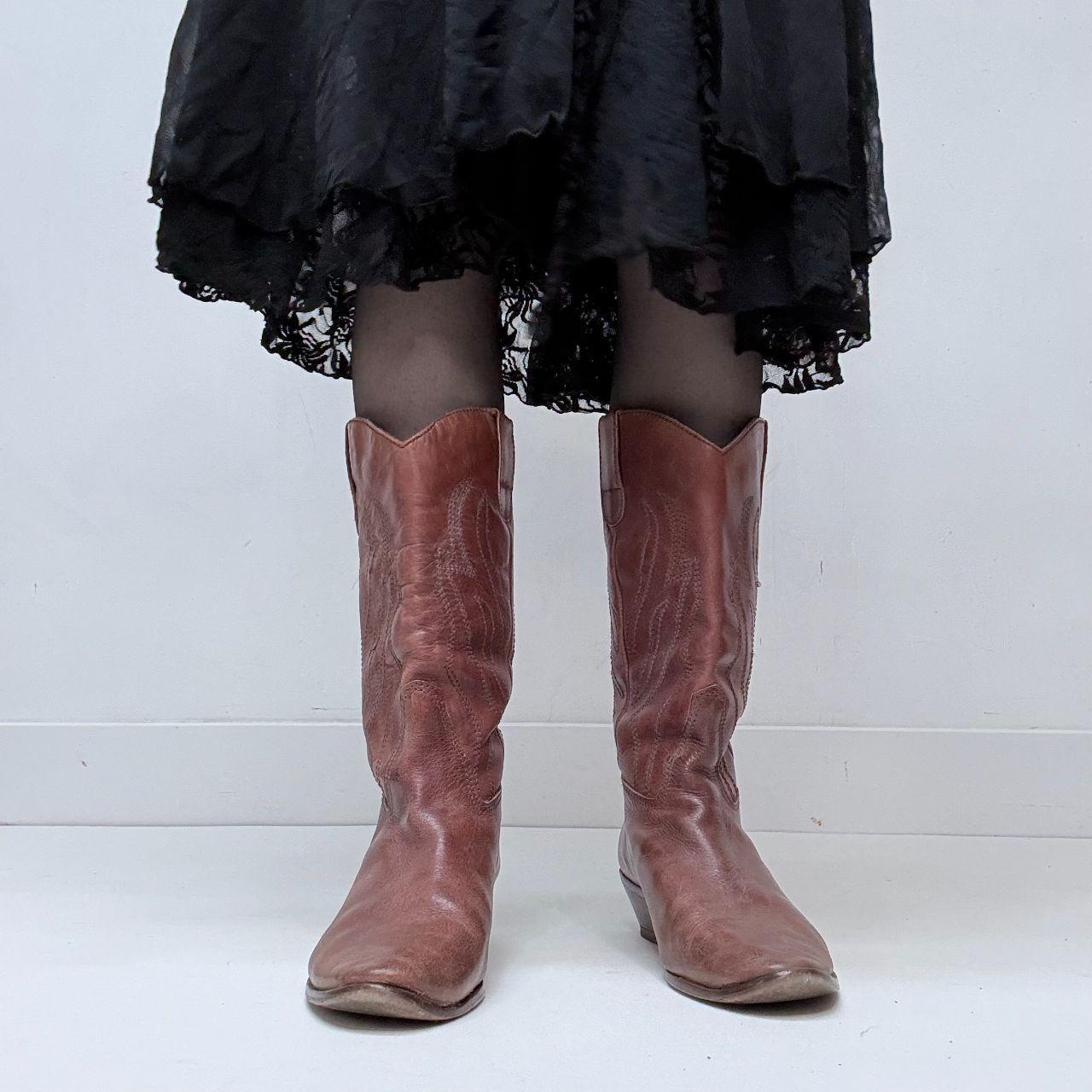 Tan leather western cowgirl boots