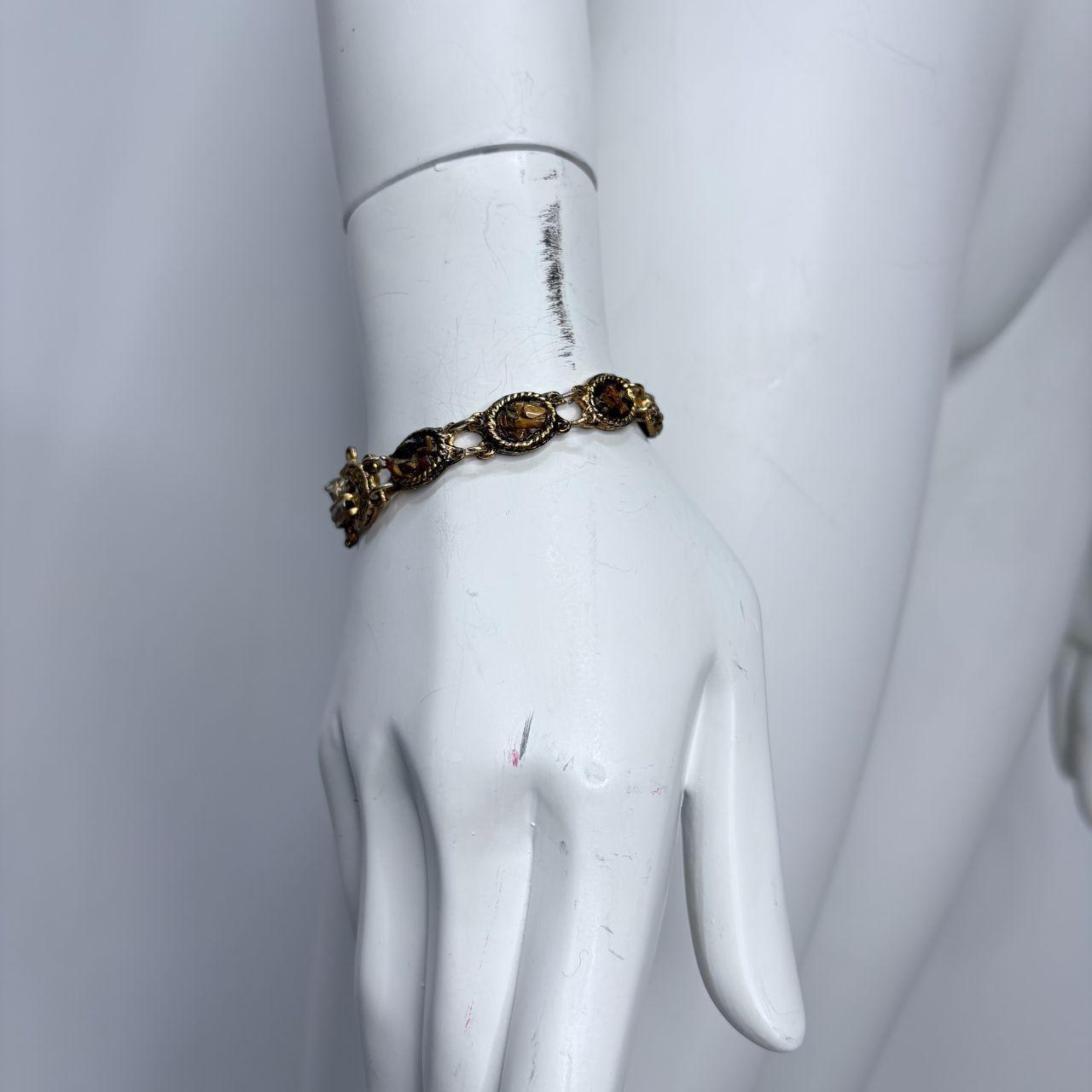 Chunky gemstone baroque bracelet