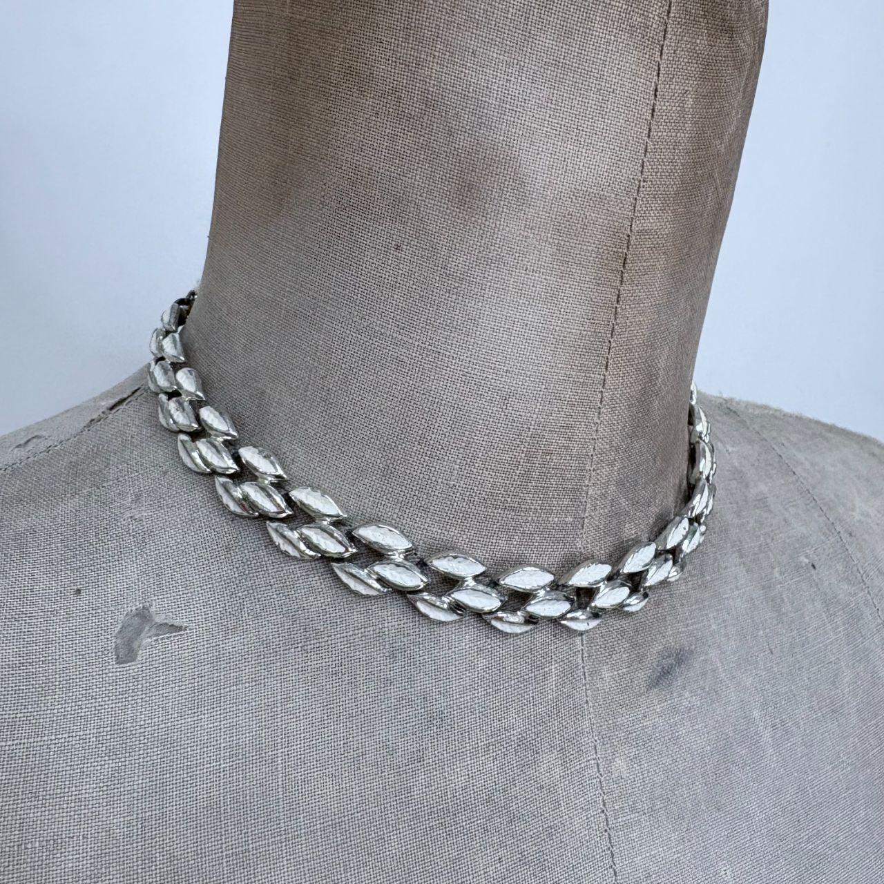 Chunky silver chain necklace