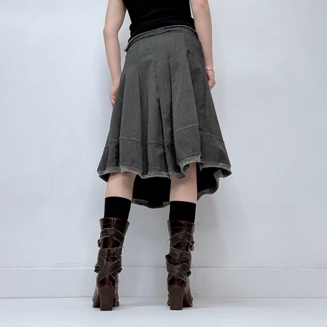 Grey pleated grunge skirt