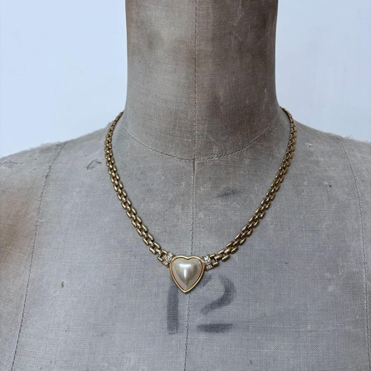 Gold tone chain heart necklace