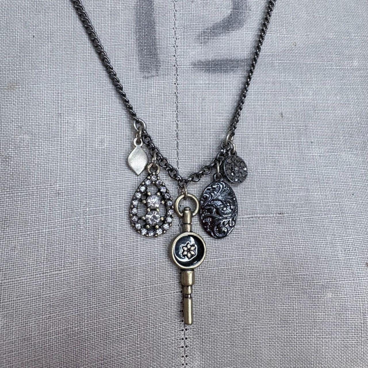 Chain charm necklace