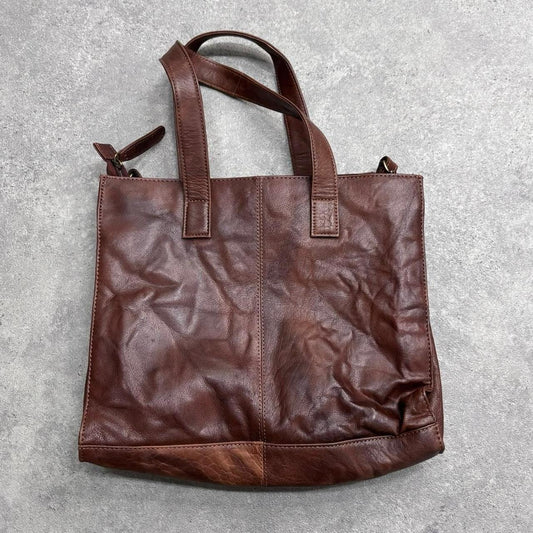 Brown leather tote shoulder bag