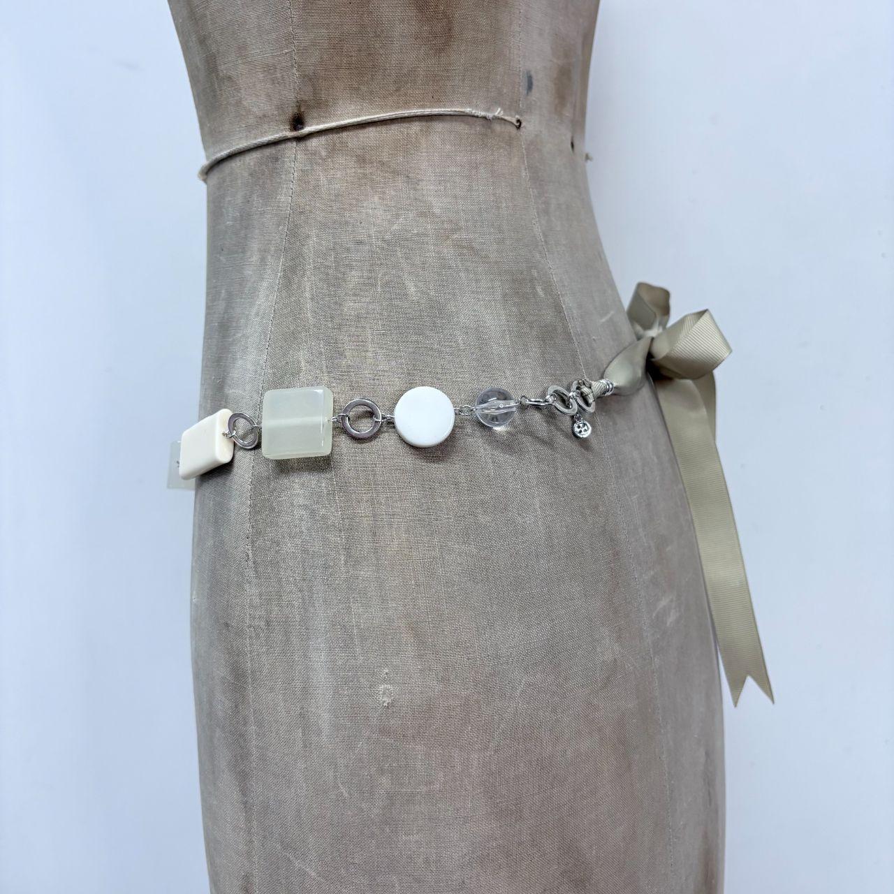 Chunky white link waist chain
