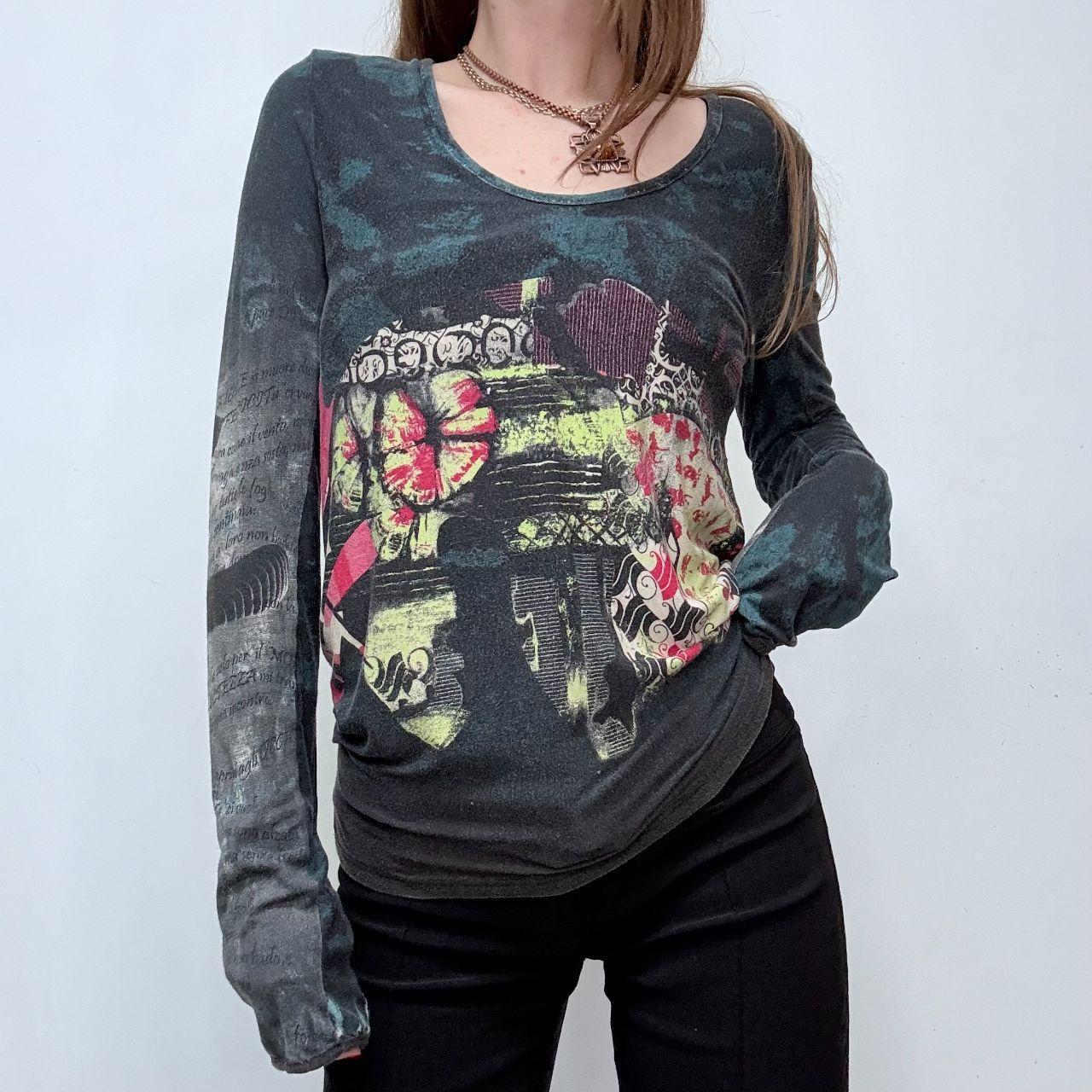 Graphic slouchy printed Save The Queen shirt