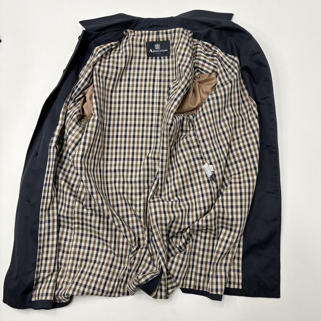 Oversized navy aquascutum trench coat