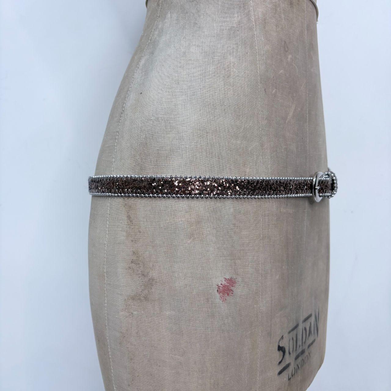 Thin silver giltter belt