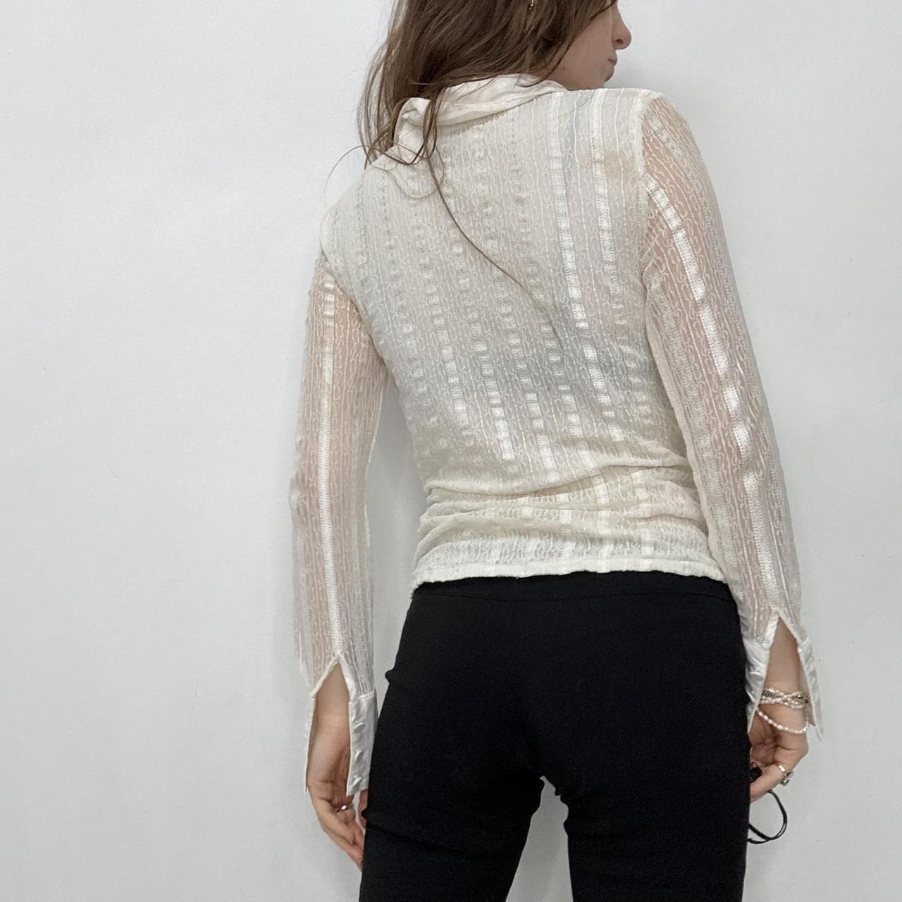 Lace fitted flared shirt
