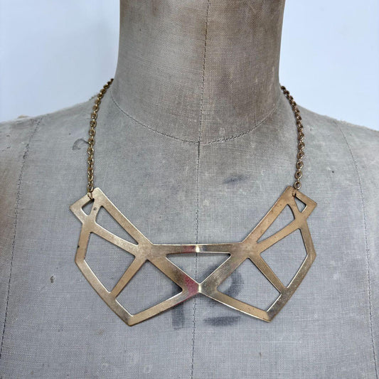 Chunky geometric gold chain necklace