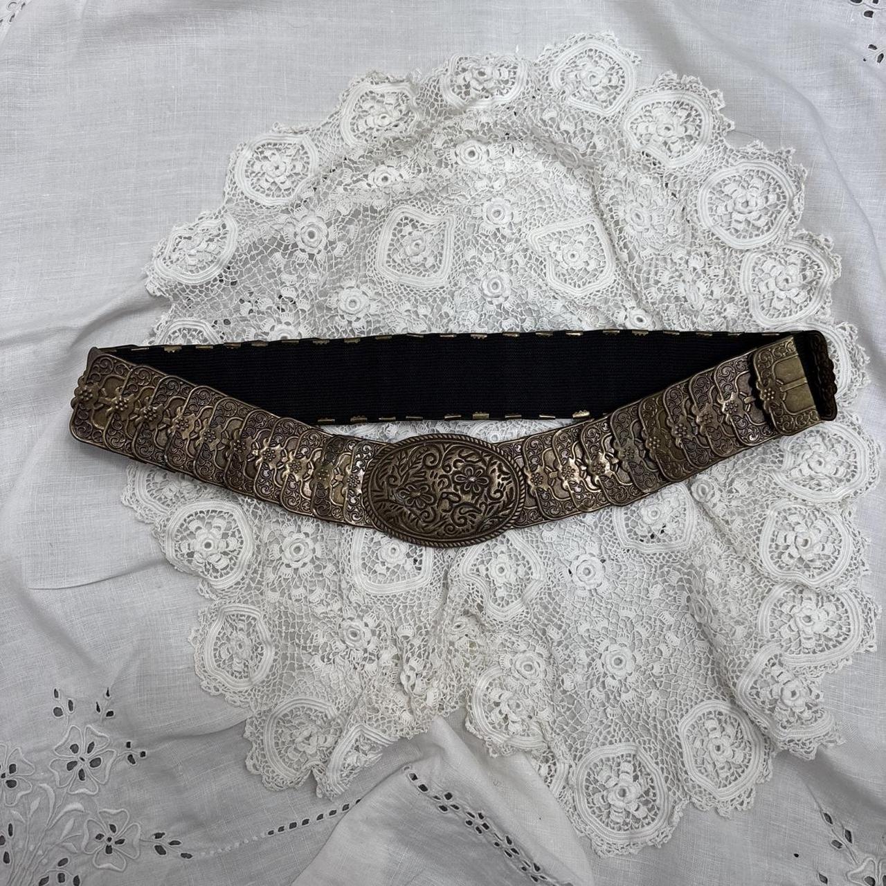 Engraved chain metal belt