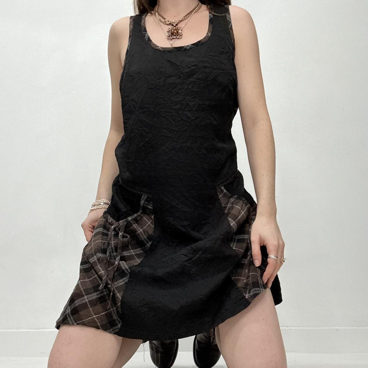 Black tartan puff mini dress