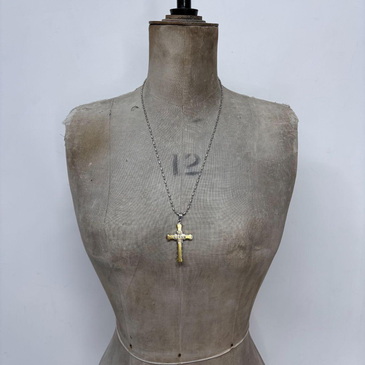 Chunky gold cross chain necklace