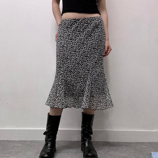 Ditsy floral skirt