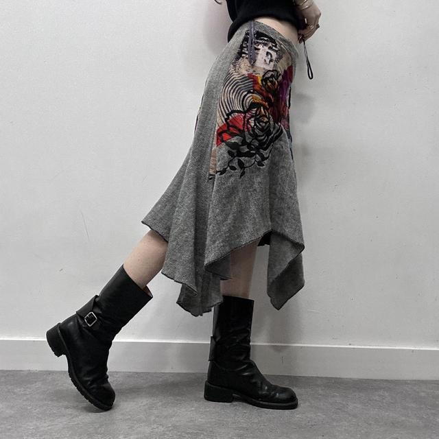 Graphic asyemmetric patterned tweed skirt