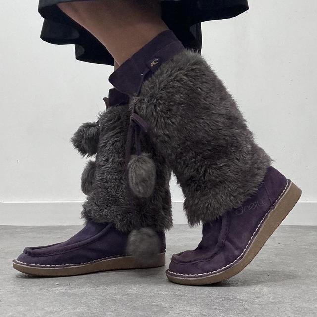 Vintage fur snow boots