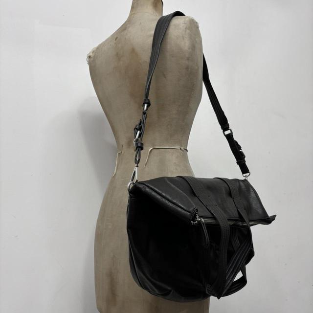 Slouchy black leather shoulder bag