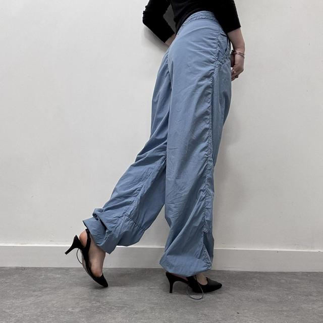 Blue puff cuffed parachute pants