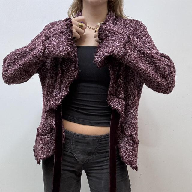 Knitted ruffle flare cardigan