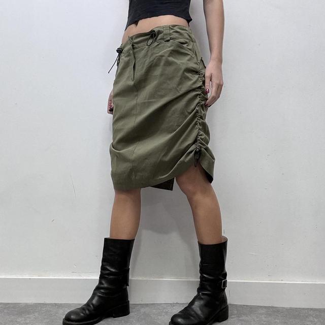 Khaki cinched toggle skirt