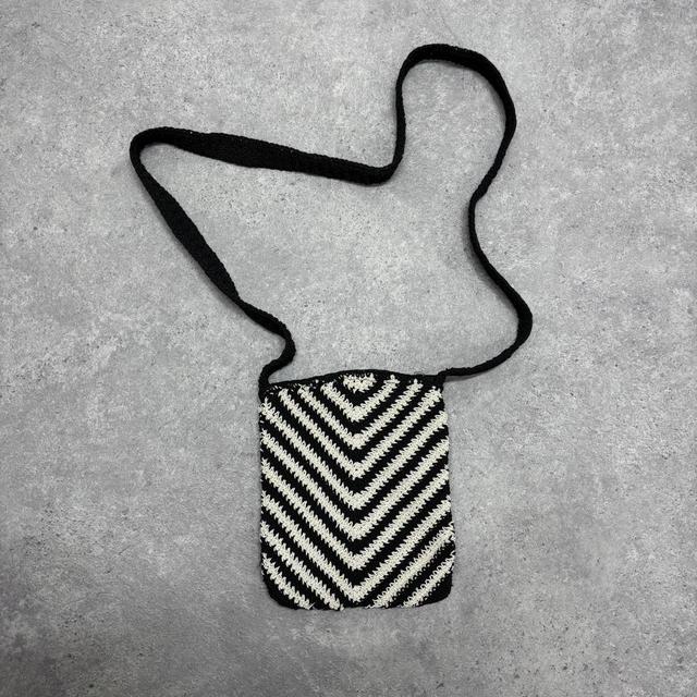 Woven patterned crossbody bag