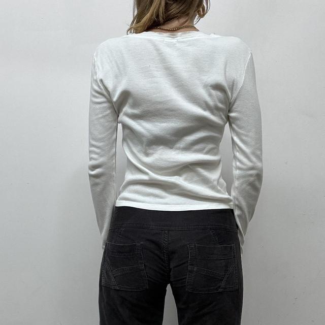 Graphic printed white tshirt