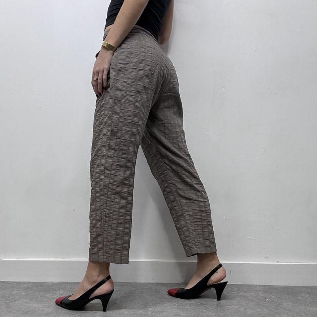 Brown pinstripe textured cropped capri pants