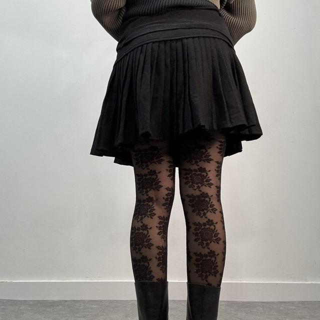 Black pleated wool morgan skirt