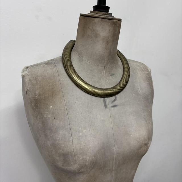 Gold chunky collar necklace