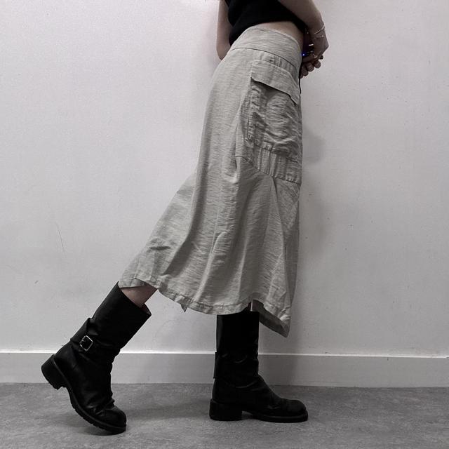 Grey cargo puff balloon skirt