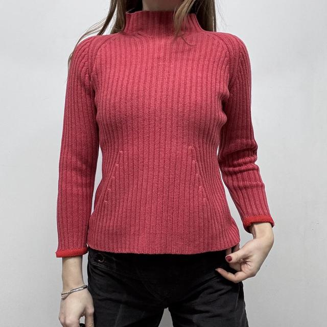 Pink ribbed knit wool jumper