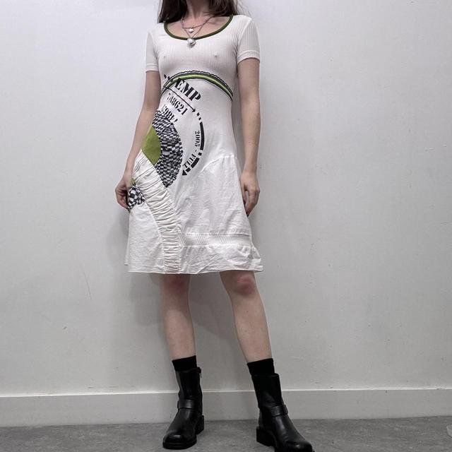 White graphic abstract dress