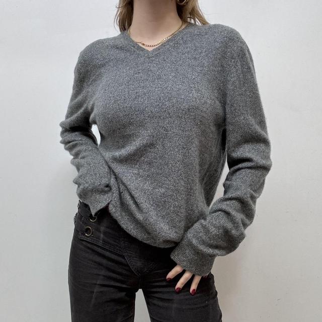 Grey slouchy cashmere jumper