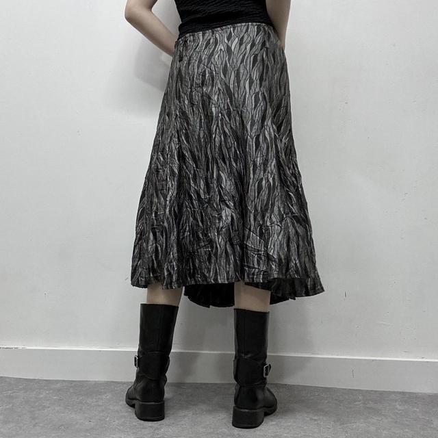 Flared crinkle printed grunge skirt