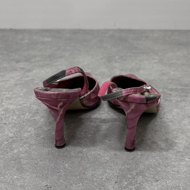 Vintage kitten heel y2k shoes