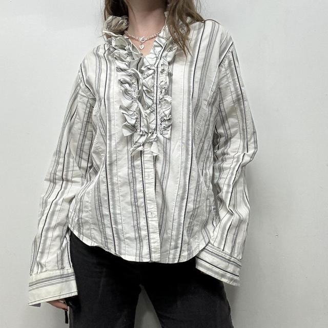 Ruffle pinstripe fitted shirt