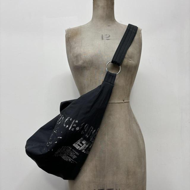 Slouchy graphic print bag