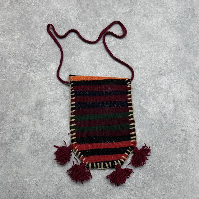 Tapestry carpet side bag